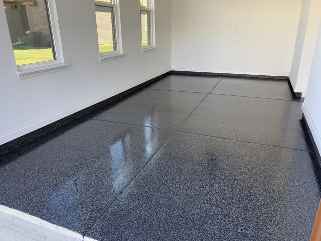 Zionsville Garage Floor - Obsidian